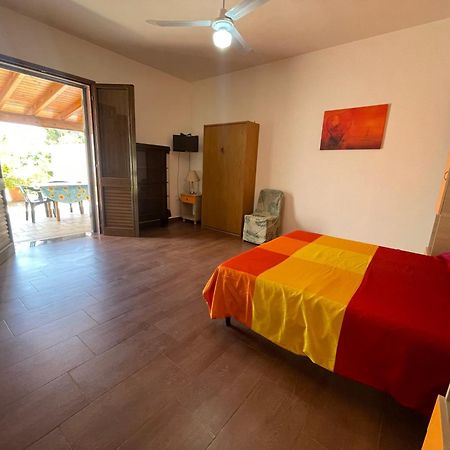 Villa Cucci Mono Luigi Casa Vacanze 托雷拉皮罗 外观 照片