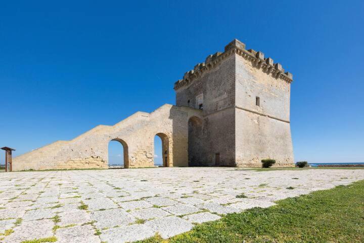 Villa Cucci Mono Luigi Casa Vacanze 托雷拉皮罗 外观 照片